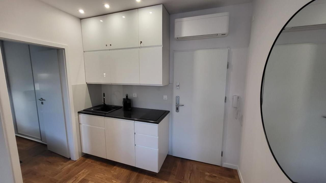 ביביונה Malibu Apartments מראה חיצוני תמונה