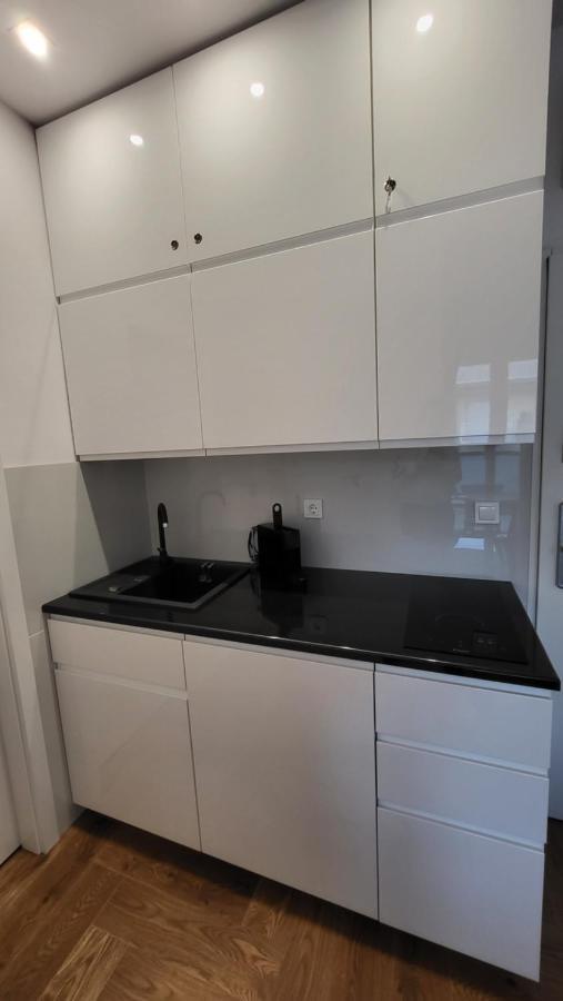ביביונה Malibu Apartments מראה חיצוני תמונה